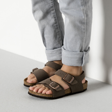 Afbeelding in Gallery-weergave laden, BIRKENSTOCK new york sandaal mokka
