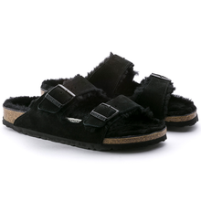 Afbeelding in Gallery-weergave laden, BIRKENSTOCK arizona wol zwart
