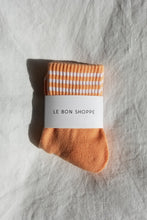 Afbeelding in Gallery-weergave laden, LE BON SHOPPE girlfriend socks grapefruit
